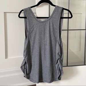 Lululemon deep V tank size 8